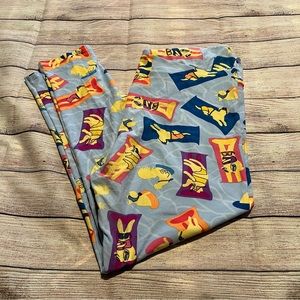 Animals on Pool Rafts, Cats, Dogs, Super Soft & Comfy LulaRoe TC 2 Leggings